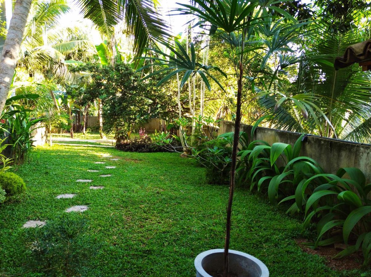 My Home Villa Hikkaduwa Exterior foto